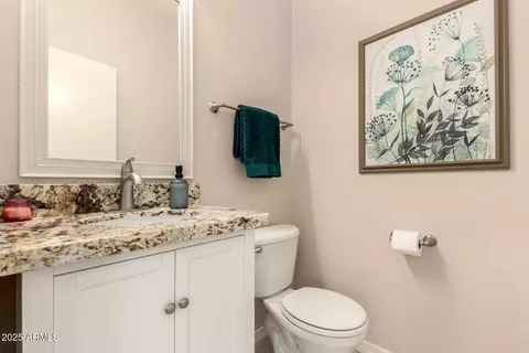 Bath - 1910 Emily Ln, Gilbert, AZ 85295 photo 1 of 3