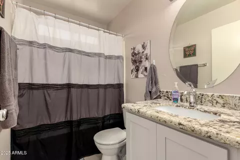 Bath - 1910 Emily Ln, Gilbert, AZ 85295 photo 3 of 3