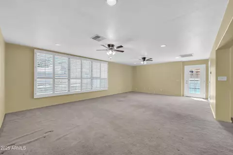 Living - 4507 N 38th St, Phoenix, AZ 85018 photo 4 of 6