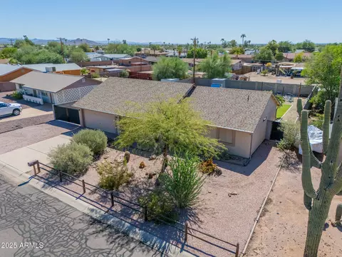 View/Area - 841 E Granada Ave, Apache Junction, AZ 85119 photo 3 of 5
