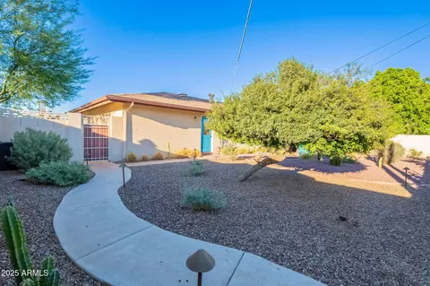 Exterior - 1133 E Fairmont Dr, Tempe, AZ 85282 photo 5 of 14