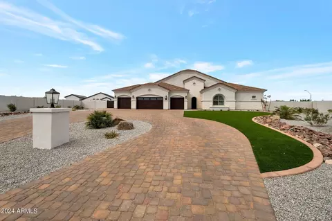 25232 S Pyrenees Ct, Queen Creek, AZ 85142