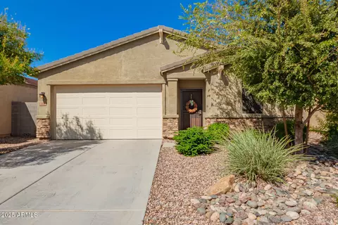 392 W Tenia Trl, San Tan Valley, AZ 85140