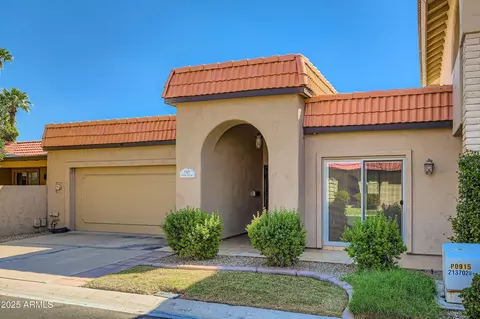 7927 E Bonnie Rose Ave, Scottsdale, AZ 85250