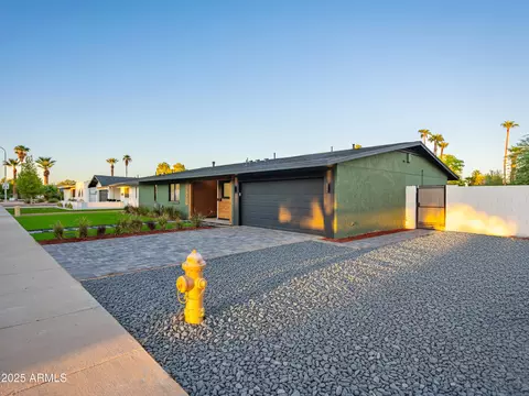 2901 N 81st Pl, Scottsdale, AZ 85251