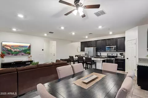 Dining - 7424 E Flower Ave, Mesa, AZ 85208 photo 1 of 2