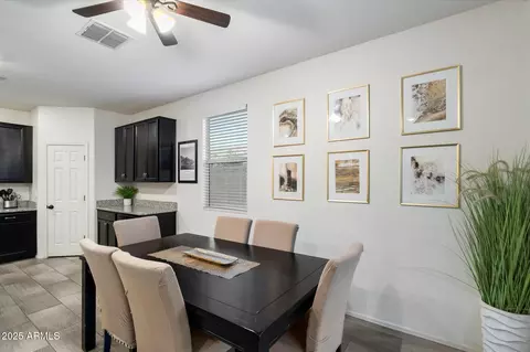 Dining - 7424 E Flower Ave, Mesa, AZ 85208 photo 2 of 2