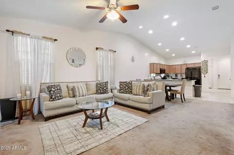 3927 E Blue Spruce Ln, Gilbert, AZ 85298 photo 6