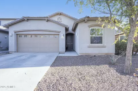 3927 E Blue Spruce Ln, Gilbert, AZ 85298
