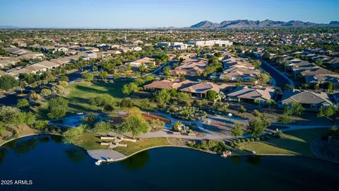 3927 E Blue Spruce Ln, Gilbert, AZ 85298 photo 28