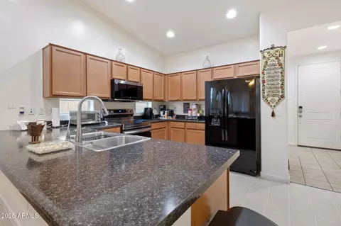 3927 E Blue Spruce Ln, Gilbert, AZ 85298 photo 7