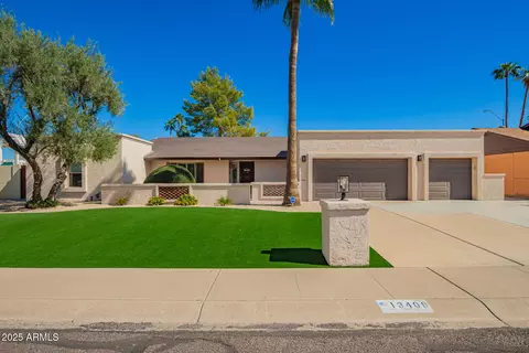 13409 N 47th Pl, Phoenix, AZ 85032