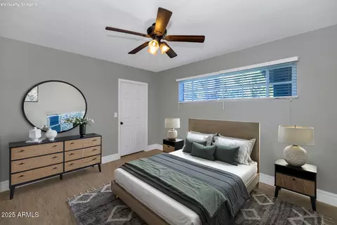 Bedroom - 846 E Ocotillo Rd, Phoenix, AZ 85014 photo 2 of 3