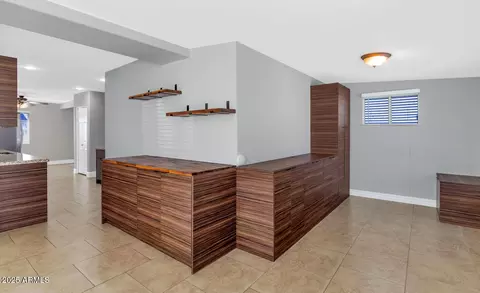 Entry Way - 846 E Ocotillo Rd, Phoenix, AZ 85014 photo 2 of 2