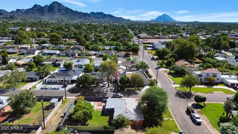 View/Area - 846 E Ocotillo Rd, Phoenix, AZ 85014 photo 6 of 6
