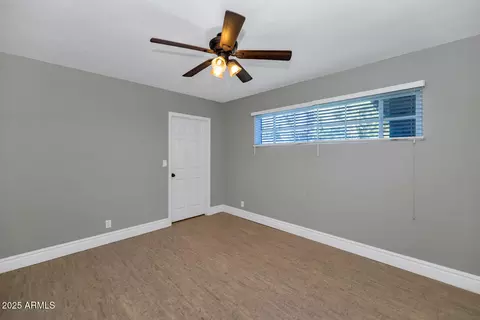 Bedroom - 846 E Ocotillo Rd, Phoenix, AZ 85014 photo 1 of 3
