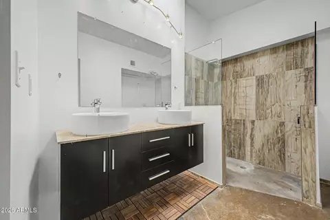 6640 N Chatelaine Pl, Phoenix, AZ 85014