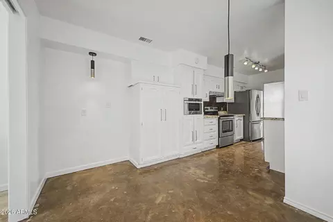 Other - 6640 N Chatelaine Pl, Phoenix, AZ 85014 photo 3 of 6