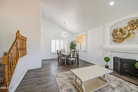 Dining - 17009 S 30th Way, Phoenix, AZ 85048 photo 1 of 2