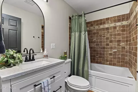 Bath - 511 N Hemlock Cir, Payson, AZ 85541 photo 2 of 2