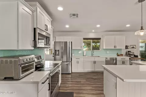 1328 Evergreen St, Mesa, AZ 85203 photo 5