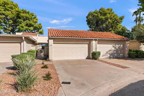 7630 E Bonnie Rose Ave, Scottsdale, AZ 85250