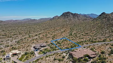 9655 S San Marcos Dr #17, Goodyear, AZ 85338