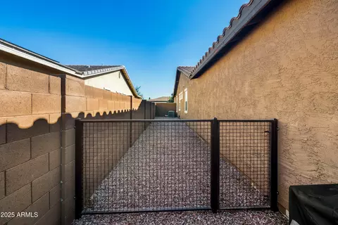 Exterior - 10334 E Corbin Ave, Mesa, AZ 85212 photo 7 of 8