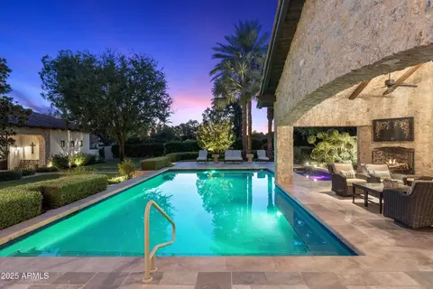 Exterior - 5902 E Arcadia Ln, Phoenix, AZ 85018 photo 10 of 21