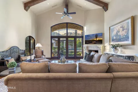 Living - 5902 E Arcadia Ln, Phoenix, AZ 85018 photo 5 of 7