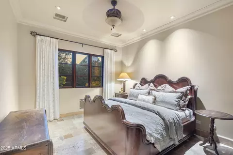 Bedroom - 5902 E Arcadia Ln, Phoenix, AZ 85018 photo 7 of 7