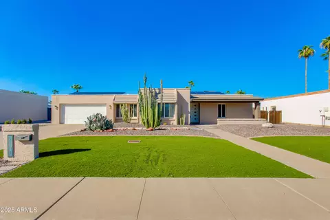 5102 E Charter Oak Rd, Scottsdale, AZ 85254
