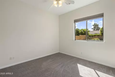 315 E Mary Ln, Gilbert, AZ 85295 photo 11