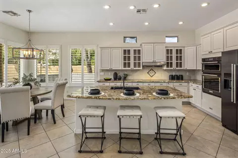 315 E Mary Ln, Gilbert, AZ 85295 photo 8