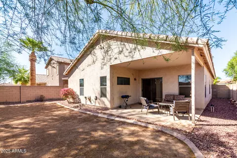Exterior - 2865 E Cathy Dr, Gilbert, AZ 85296 photo 2 of 3