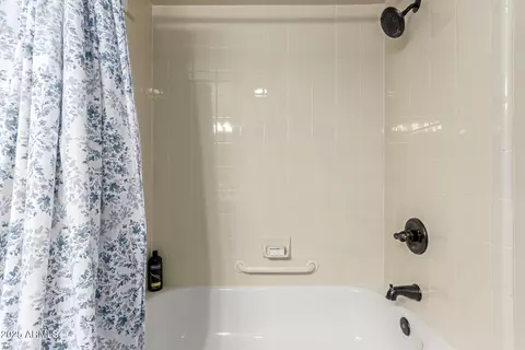 Bath - 5518 E Lindstrom Ln #2011, Mesa, AZ 85215 photo 3 of 3