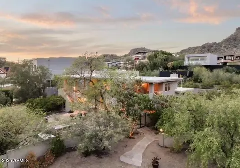 8420 N 15th St, Phoenix, AZ 85020