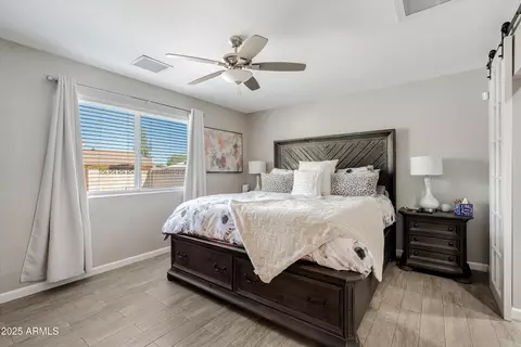 Bedroom - 3052 E Lupine Ave, Phoenix, AZ 85028 photo 1 of 2