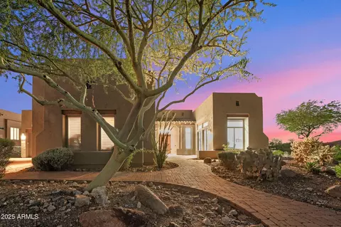 Exterior - 10302 S 16th Ave, Phoenix, AZ 85041 photo 11 of 15