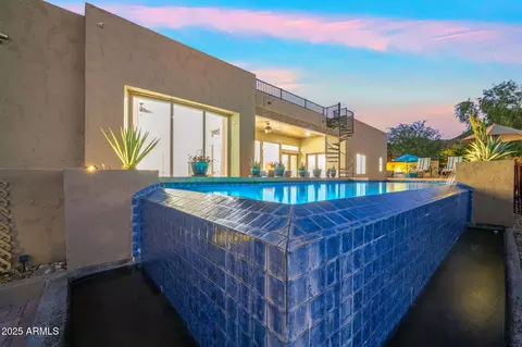Exterior - 10302 S 16th Ave, Phoenix, AZ 85041 photo 14 of 15