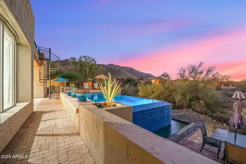 Exterior - 10302 S 16th Ave, Phoenix, AZ 85041 photo 10 of 15