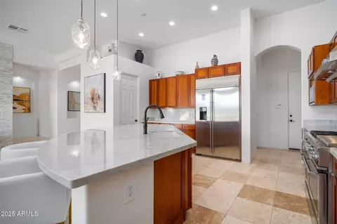 Kitchen - 10302 S 16th Ave, Phoenix, AZ 85041 photo 2 of 3