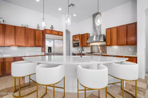 Kitchen - 10302 S 16th Ave, Phoenix, AZ 85041 photo 1 of 3