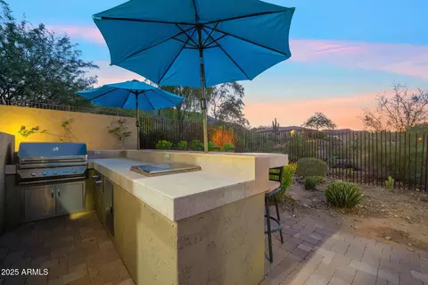 Exterior - 10302 S 16th Ave, Phoenix, AZ 85041 photo 2 of 15