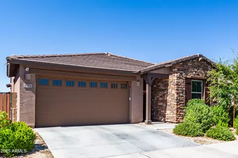 2574 S Barks Canyon Trl, Apache Junction, AZ 85119