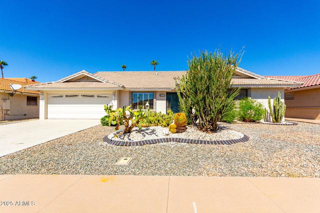 8016 E Medina Ave, Mesa, AZ 85209