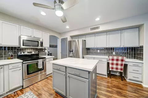 Kitchen - 2417 E Rockledge Rd, Phoenix, AZ 85048 photo 1 of 3