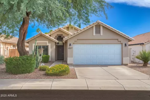 4327 E Wescott Dr, Phoenix, AZ 85050