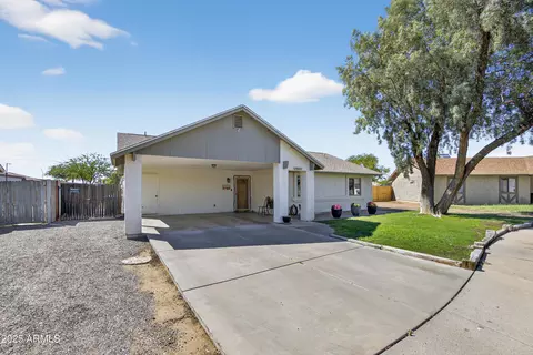 2607 E Camino St, Mesa, AZ 85213
