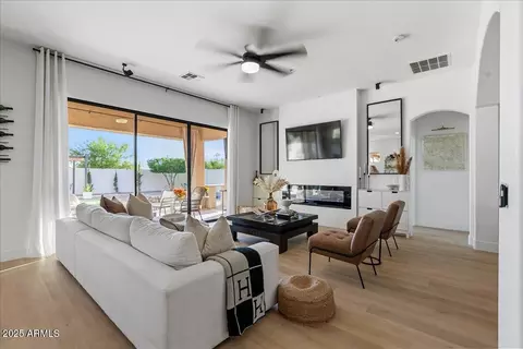 Living - 2405 W Apache Rain Rd, Phoenix, AZ 85085 photo 2 of 5